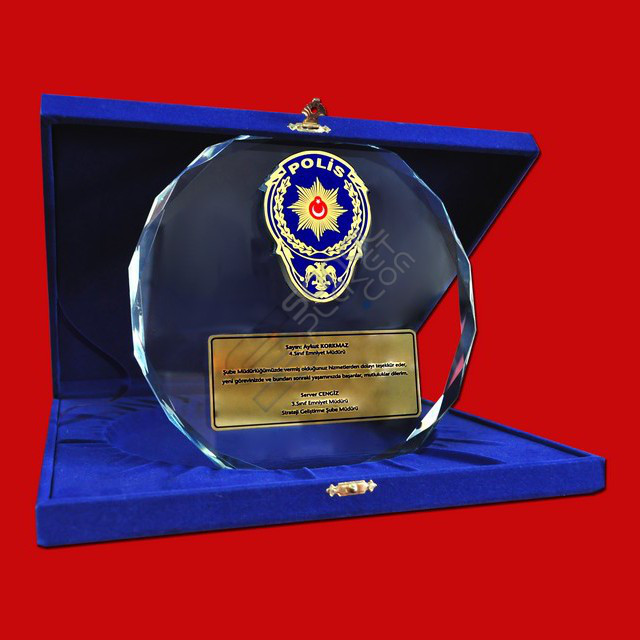 Kabartma Polis Logolu Altın Metal Baskılı Özel Kesim Kristal Plaket